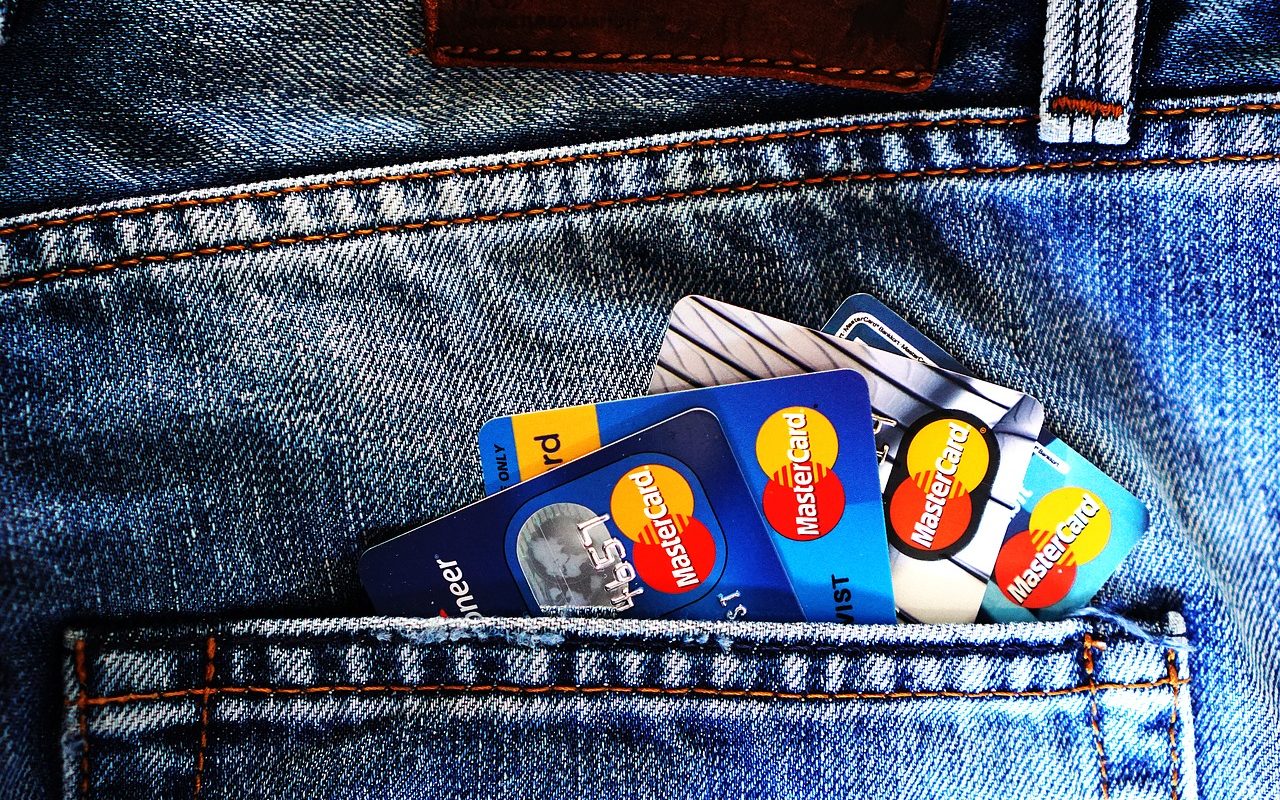 Achieving a High Credit Score, So It’s Easier to Stay Afloat